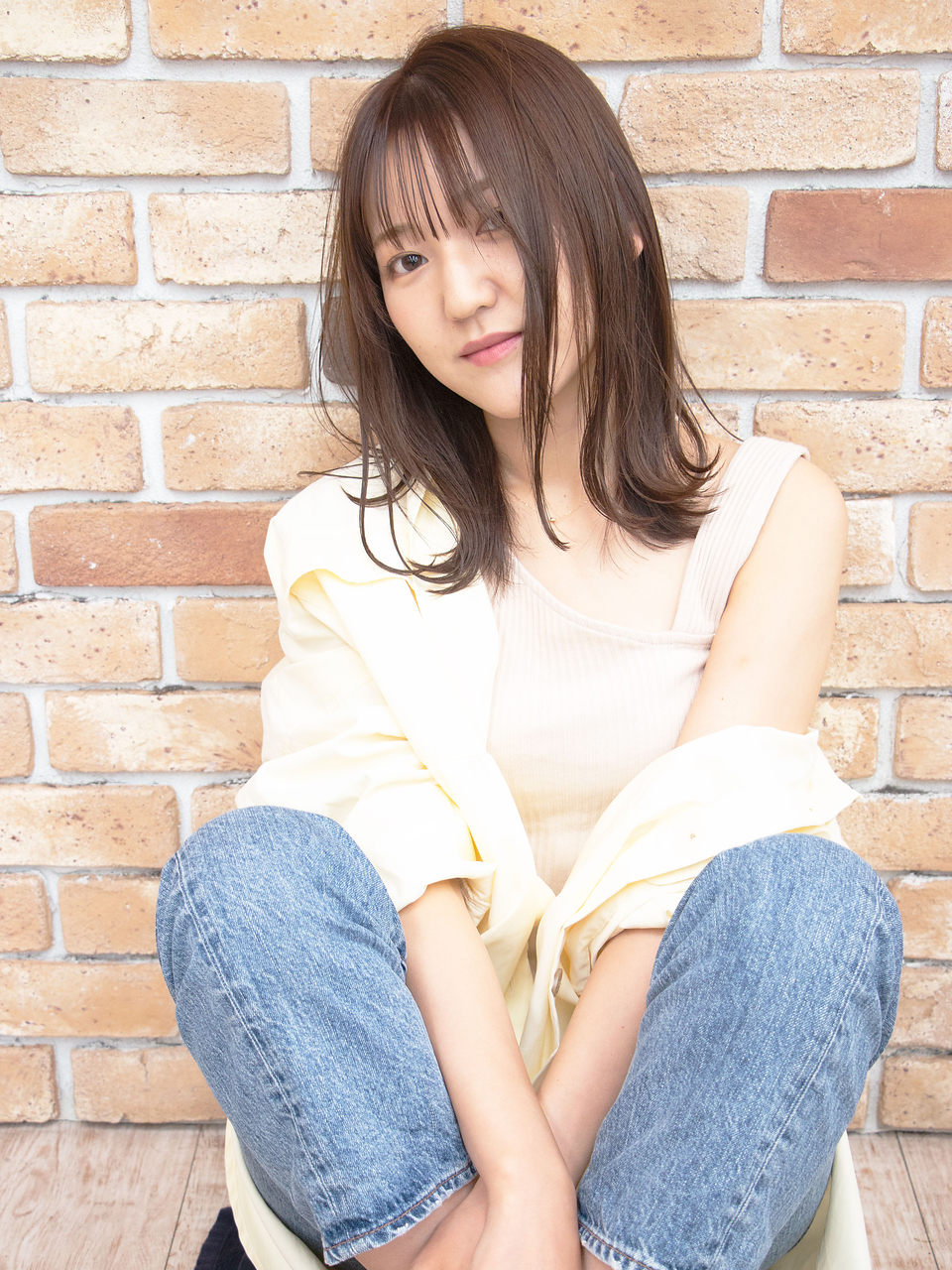 【Nicole 保土ヶ谷】★シアーベージュ×外ハネミディアム★